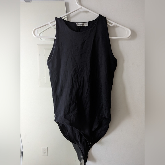 Aritiza shirt bundle - Picture 6 of 9